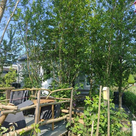 Tuinhuisje In Het Groen Almere Buitenkant foto